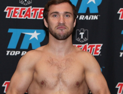 фото - Александр Беспутин остановил Асаэля Косио