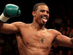 фото - Андре Диррелл возвращается в пятницу