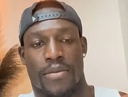 фото - «Пройти по пути Усика». Риакпоре о ситуации с Опетаей и поясом Zuffa Boxing   