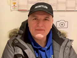 фото - Отец Фьюри ответил Хирну: «Сколько яиц у него сегодня на лице?»