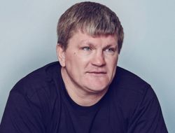 фото - Рикки Хэттон о болтовне Уайлдера: Абсолютное оскорбление для всех, держи язык за зубами