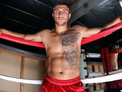 фото - Видео: Василий Ломаченко отвечает на вопросы болельщиков