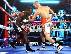 фото - Хосе Педраса шутит: Решил, что дальше нам придётся драться без рефери…