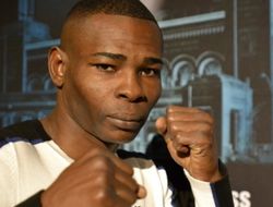 фото - Ригондо обязали драться с мексиканским панчером Флоресом