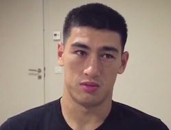 фото - Что Дмитрий Бивол сказал после быстрого нокаута в бою с Бродхёрстом — видео