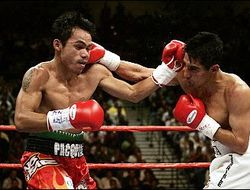 фото - Легендарные бои: Эрик Моралес vs. Мэнни Пакьяо I — видео от vRINGe.com