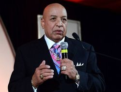 фото - Конор Макгрегор многое даст боксу — Джо Кортез