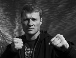 фото - Уайту не интересен «мясистый» Бризил, но «техничный и крепкий трус» Поветкин — да