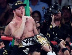 фото - Канело Альварес может стать абсолютом и в полутяжах. Так считает боец из «паунда»