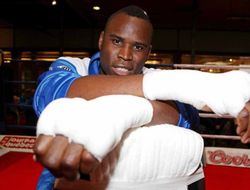 фото - Видео: промо-ролик к бою Адониса Стивенсона и Томми Карпенси