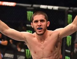 фото - Хабиб добился своего: UFC не увольняет Махачева, даёт ему бой в январе