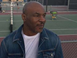 фото - Майк Тайсон: Ранее Джошуа выглядел будущим абсолютным чемпионом, но...