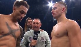 Уиттакер едва не влетел Уоллесу в элиминаторе IBF: видео