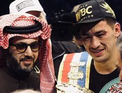 фото - Трилогия Бивола и Бетербиева переносится на 2026 год, пройдёт в РФ