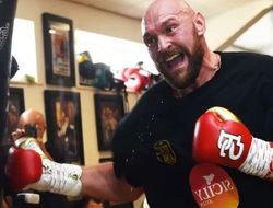 фото - Эдди Херн: Бой Тайсона Фьюри — полный отстой, предвижу очередной пустой зал