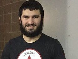 фото - Артур Бетербиев вскоре сразится за право претендента по IBF или WBC — тренер