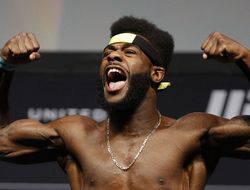 фото - Стерлинг собрался «легендарно задоминировать» Яна в реванше на UFC 273