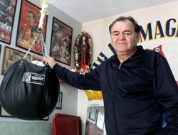 фото - Тренер Альвареса: Хан хочет быть Мэйуэзером? А я хочу быть Паваротти