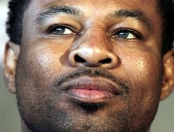 фото - Шейн Мосли сравнил ударную мощь Котто и Альвареса