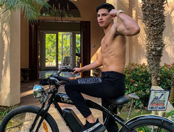 фото - Поветкин, Лебедев и Кудряшов бьют по коронавирусу, новый рубеж Райана Гарсии — соцсети 