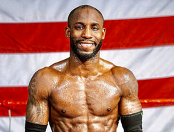 фото - Йорденис Угас: Хочу бой со Спенсом, прошу его уже два года