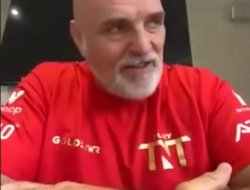 фото - Отец Фьюри высмеял Усика, назвал желаемого оппонента: «Драка до потери сознания»