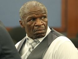 фото - Мэйуэзер-старший: Мне 63 года, и я надеру задницу Конору Макгрегору!