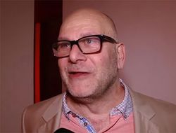 фото - Лу Дибелла: Баранчик для победителя боя Прогрейс–Хукер — это Третья Мировая война!