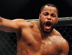 фото - Видео: Даниэль Кормье «зажигает» на беговой дорожке