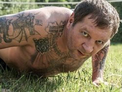 фото - Александр Емельяненко определился со следующим соперником. Это блогер