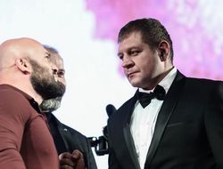 фото - «Он через 20 секунд сдохнет». Емельяненко не видит шансов у Исмаилова