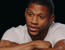 фото - «Он никто. Он бомжара». Хэйни и Норман «пообщались» в преддверии боя