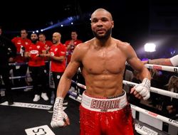 фото - Крису Юбэнку предложили крутой бой. Он не против, но есть одна проблема