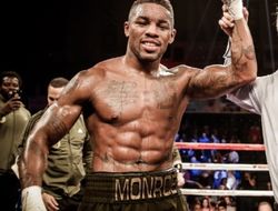 фото - Уилли Монро хочет драться с Жермаллом Чарло