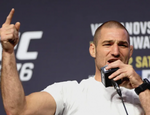 Сорван главный бой первого турнира UFC в новом году. Но есть крутая замена