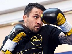 фото - Пол Смит не хочет слышать финальный гонг в реванше с Абрахамом