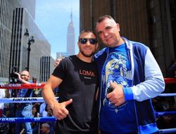 фото - Промоутер: Поединок между Ломаченко и Педрасой может состояться позже и не в LA