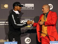 фото - Когда состоятся бои Усик-Джошуа 2 и Джошуа-Фьюри? Отвечает всезнающий Хирн