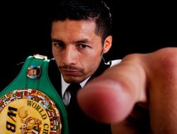 фото - Джонни Гонсалес: «Мой следующий соперник – Гэри Расселл»