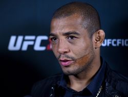 фото - Жозе Алдо: Макгрегор играет с UFC, как хочет
