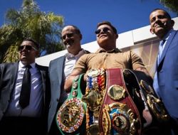 фото - Канело: «Вам придётся потерпеть меня ещё 7 лет»