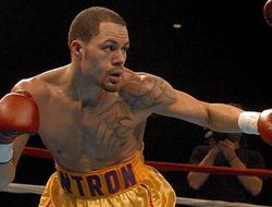 фото - Кермит Синтрон с трудом победил Рональда Круса