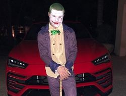 фото - UFC напугал бойцов, свежие танцы Усика, Канело превратился в Джокера — соцсети