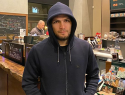 фото - Нокаут от Выхриста, вылет Поветкина, незаметные 32 Хабиба — соцсети 