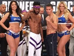 фото - Роши Уоррен уверенно прошёл экс-чемпиона мира