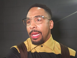 фото - Бой Бетербиев–Бивол. Мнение Андре Уорда