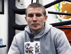 фото - Усик герой Украины, а Ломаченко не может определиться — нокаутёр Богачук