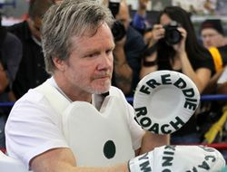 фото - Роуч: «Пятый бой с Маркесом был наилучшим вариантом для Пакьяо»