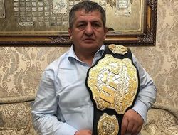 фото - Хотим, чтобы нам давали в пять раз больше, чем Макгрегору — Абдулманап о реванше Хабиба и Конора 