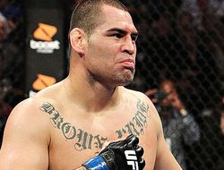 фото - Кейн Веласкес и Трэвис Браун выявят сильнейшего на UFC 200?